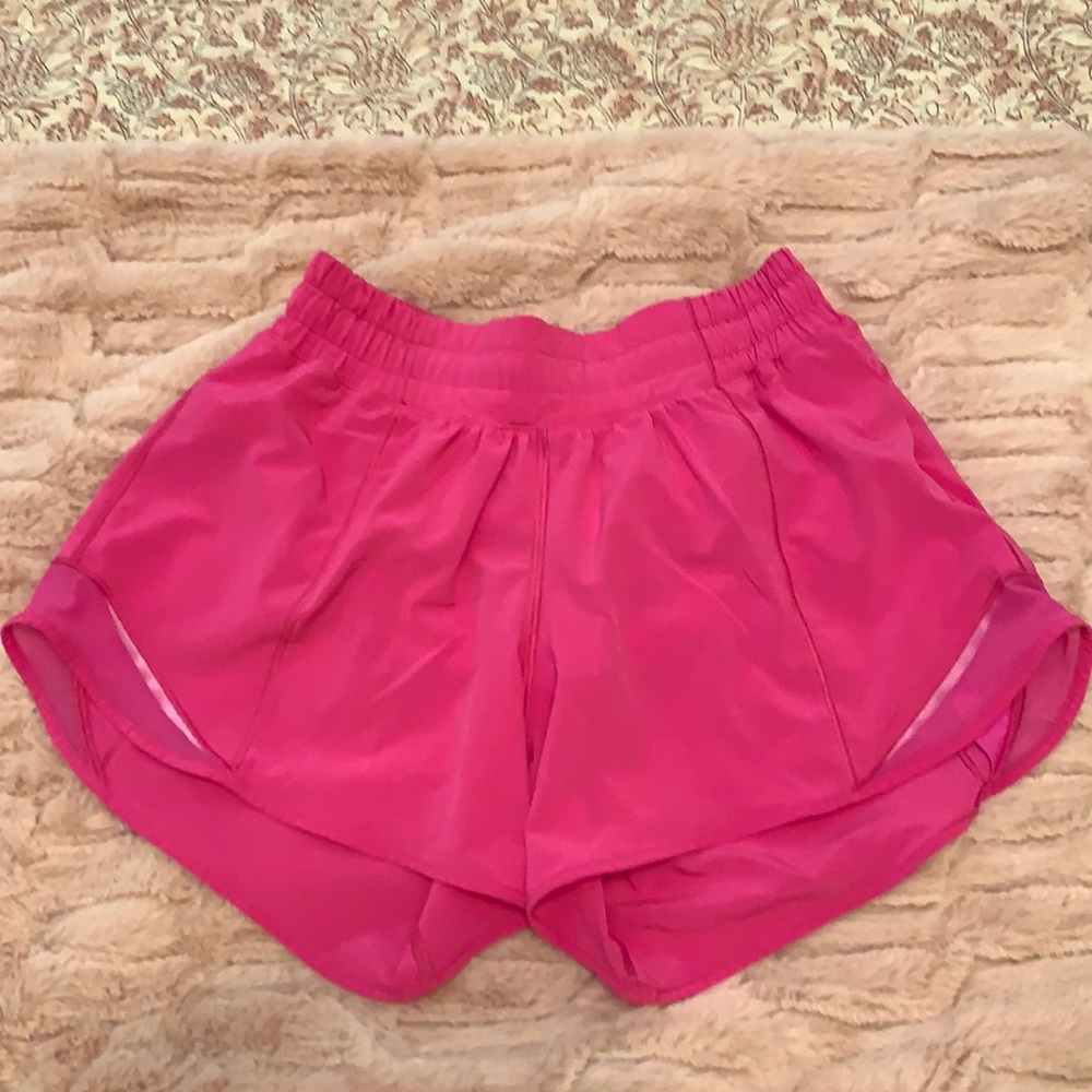 Pow pink hotty hot lululemon shorts size 4